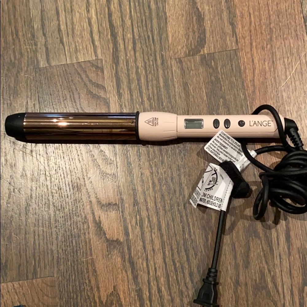 L’ange 1 1/4” curling wand